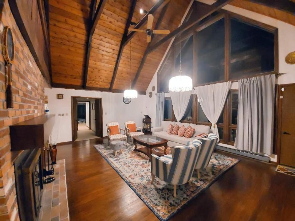 Walk To Pool & Beach - Spacious Gateway, Hot Tub, Game Room Pocono Country Place Dış mekan fotoğraf