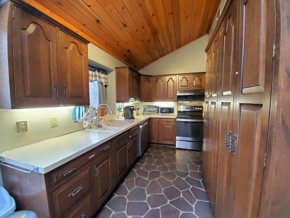 Walk To Pool & Beach - Spacious Gateway, Hot Tub, Game Room Pocono Country Place Dış mekan fotoğraf
