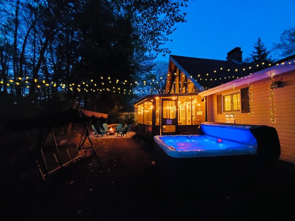 Walk To Pool & Beach - Spacious Gateway, Hot Tub, Game Room Pocono Country Place Dış mekan fotoğraf